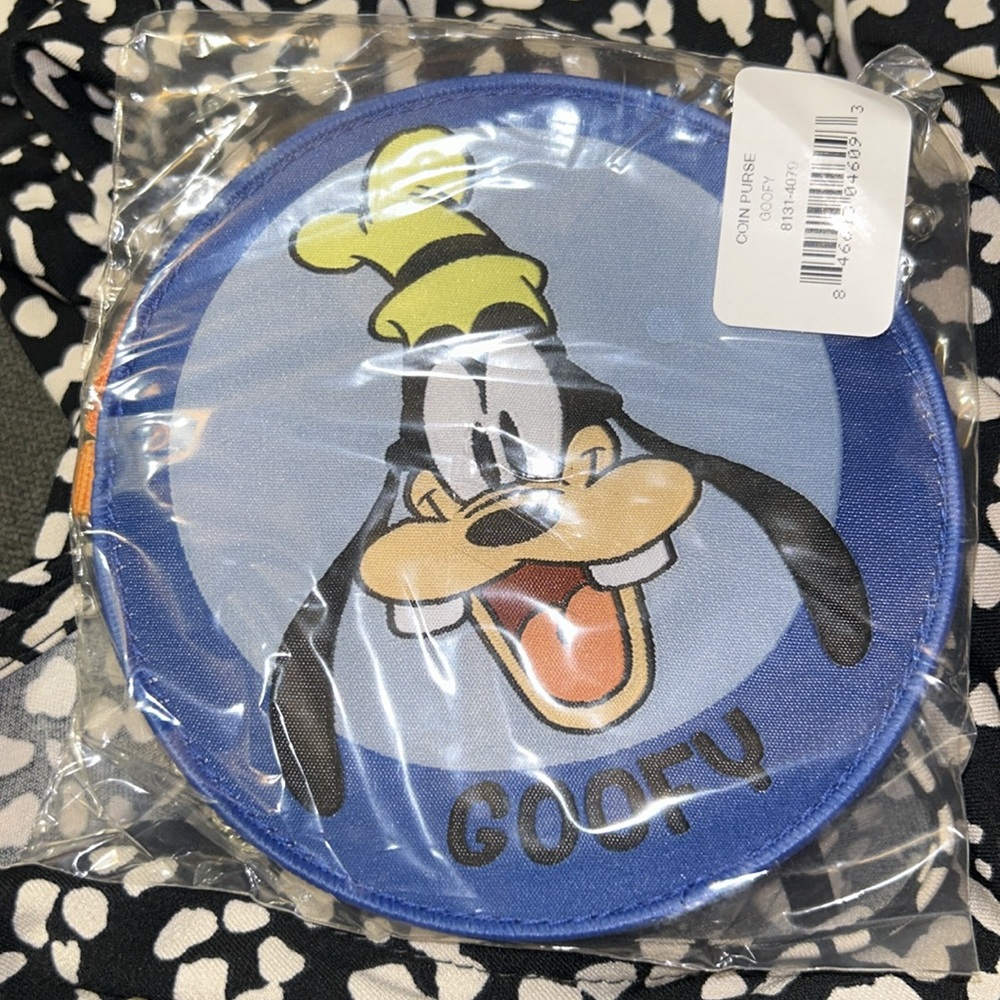 NWT Harvey’s Coin Purse / Disney Goofy - Picture 4 of 6